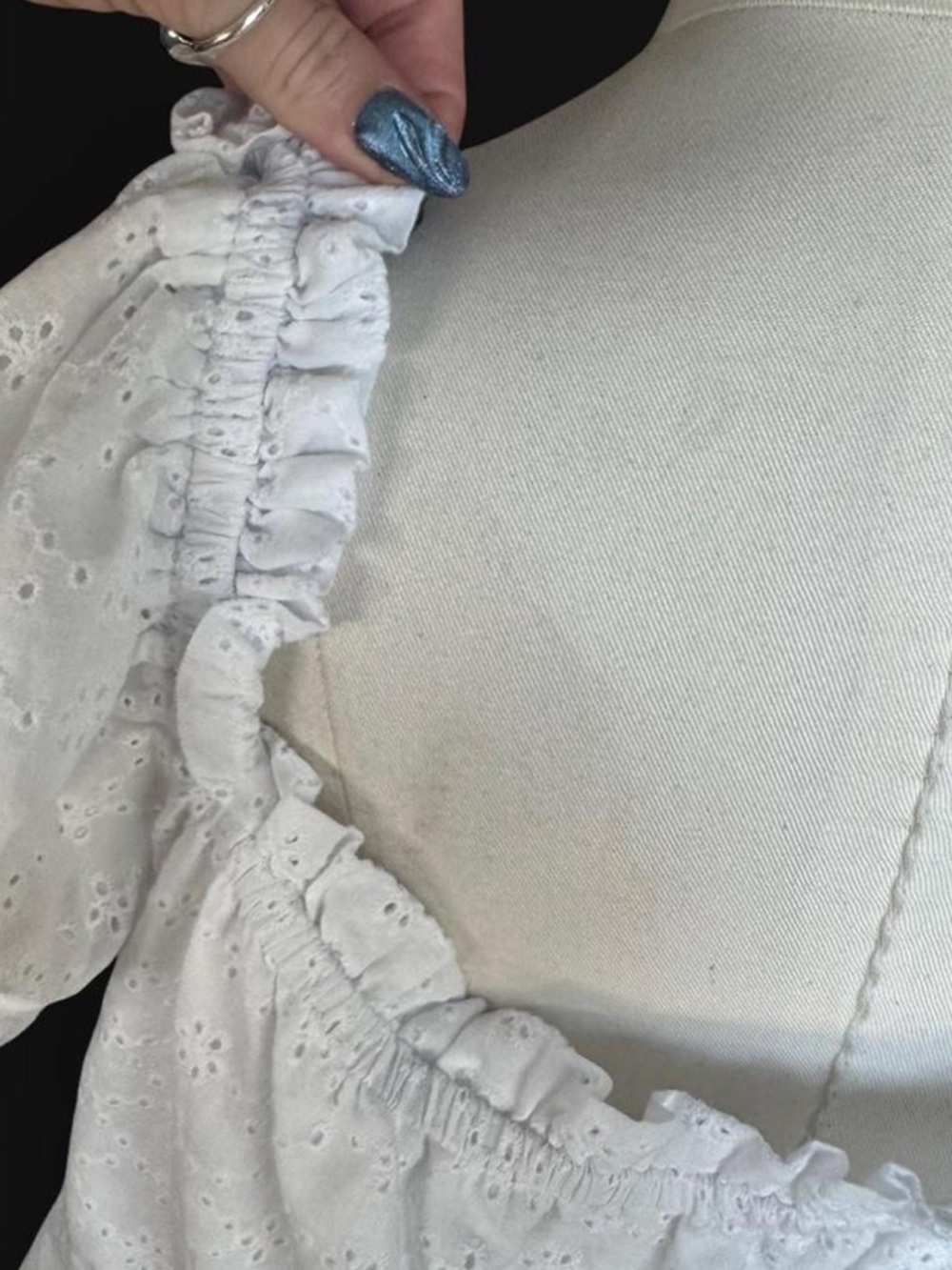 Bar III White Eyelet Tie-Front Puff Sleeve Top square neckline size - Picture 4 of 10